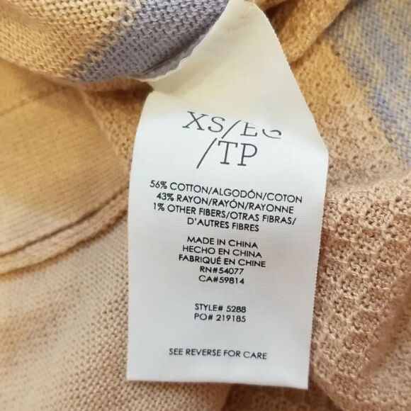 NWOT Cabi Lucy Cardigan Sweater XS - Picture 8 of 8